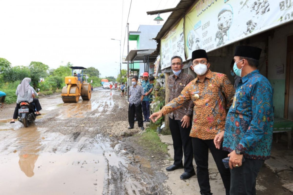 Sering rusak, Jalan Beciro Wonoayu Sidoarjo sepanjang 1,7 km dibeton