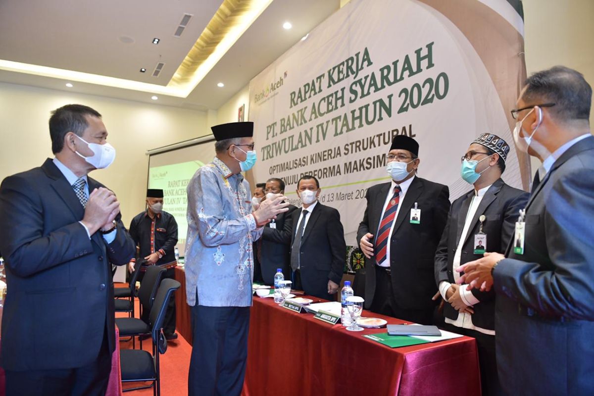 Entitas palsukan izin OJK, bukan PT Bank Aceh Syariah (BAS)