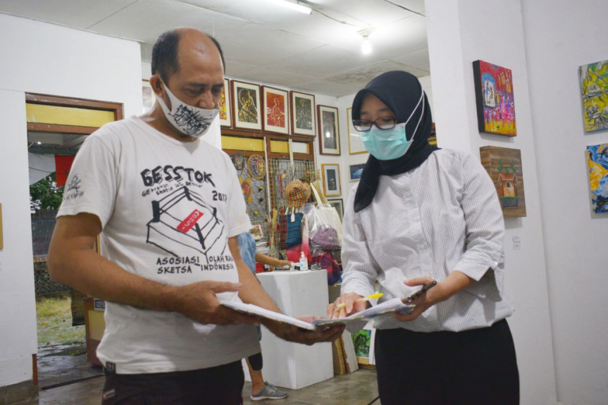 54 karya seni berukuran mini dipamerkan di Yogyakarta