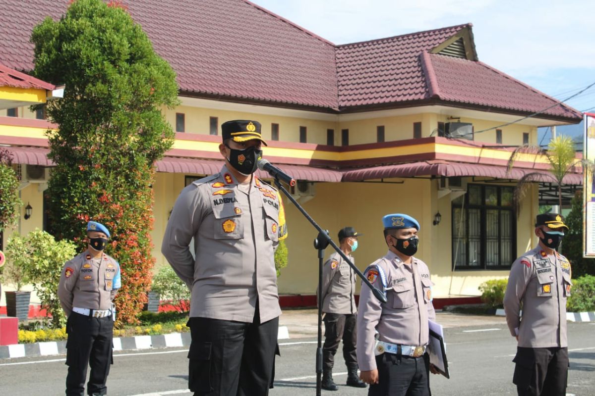 Kapolres Tapteng pimpin apel siaga pengamanan ibadah Misa Jumat Agung