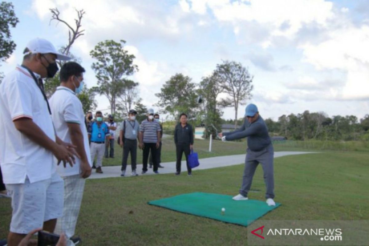 Gubernur Erzaldi buka turnamen golf skala nasional di Belitung