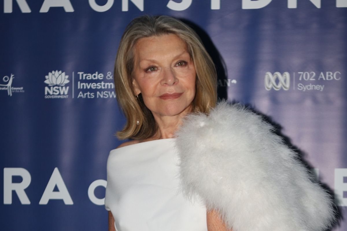 Perancang busana ikon fesyen Australia Carla Zampatti meninggal dunia usia 78 tahun