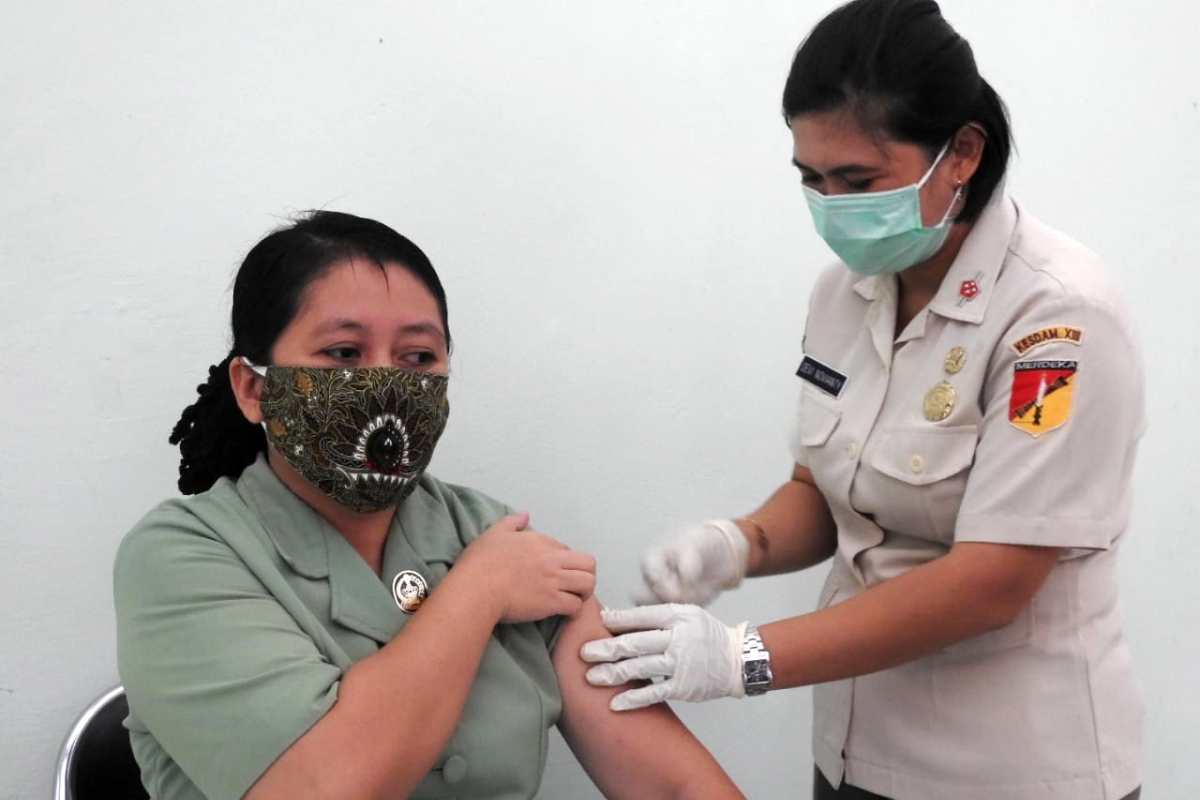 Vaksinasi COVID-19 di Gorontalo Utara jangkau anggota Persit
