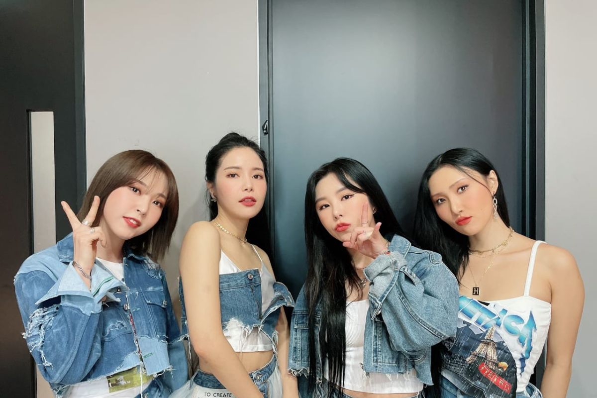 MAMAMOO tampil enerjik, ungkap makanan Indonesia favorit