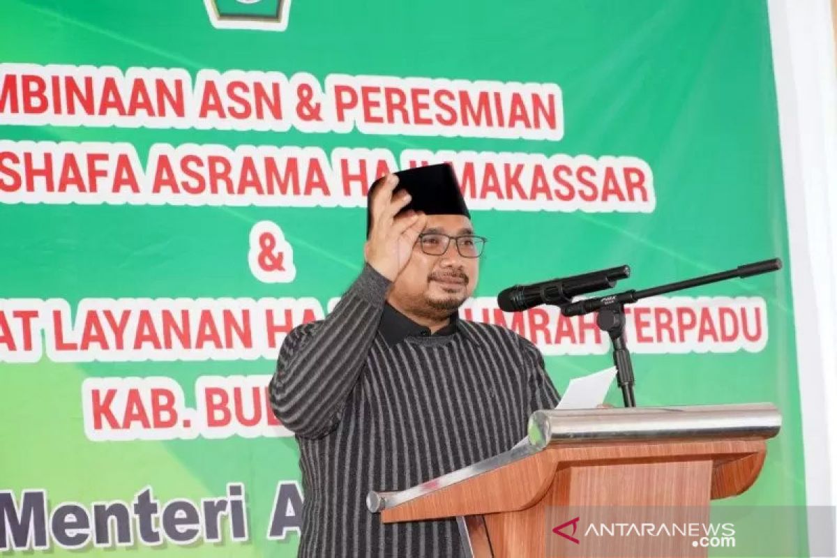 Menag Yaqut ingin tiap acara di Kemenag diisi doa semua agama