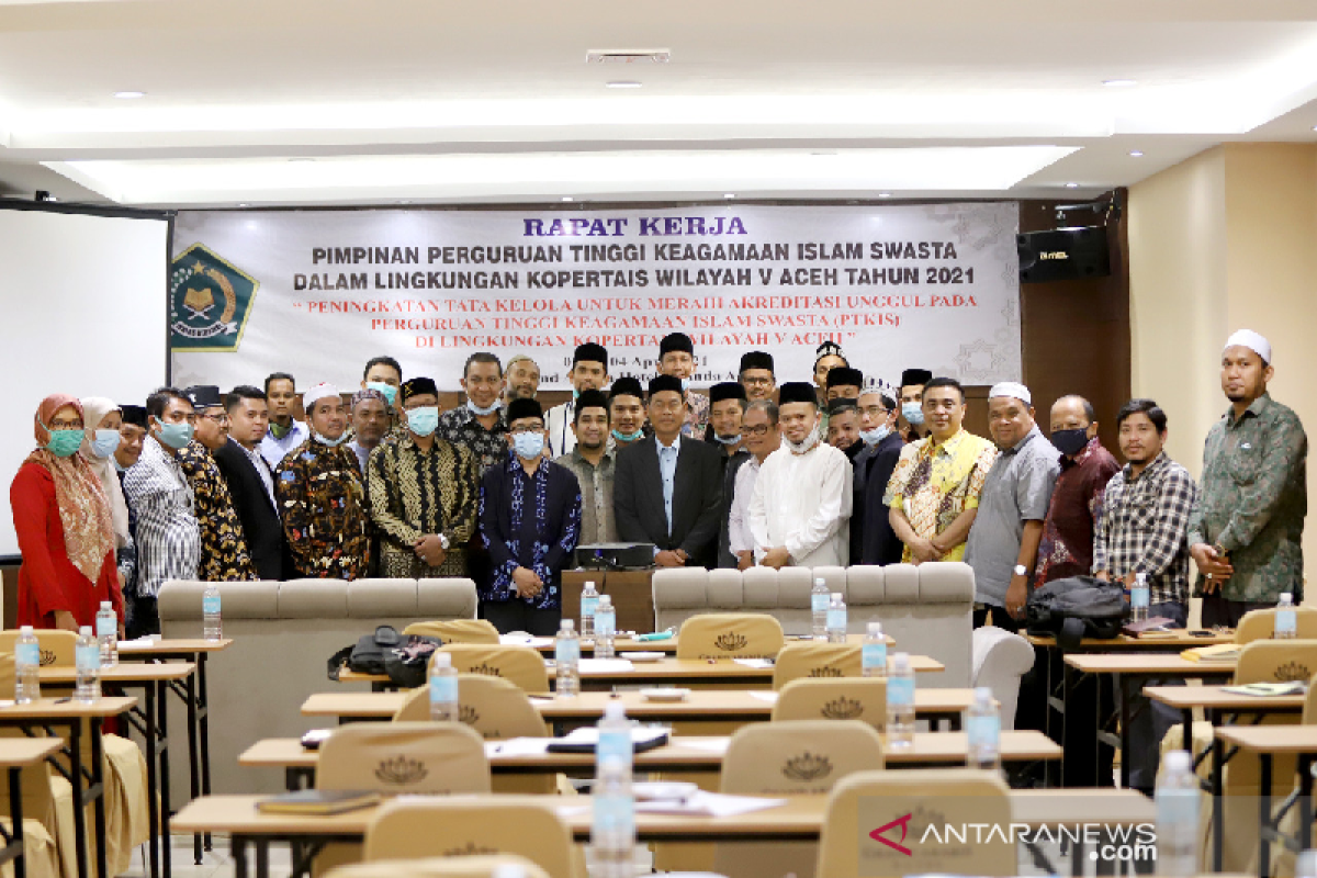 Ketua STAI Darul Hikmah terpilih sebagai Wakil Ketua Forum Pimpinan PTKIS se Aceh