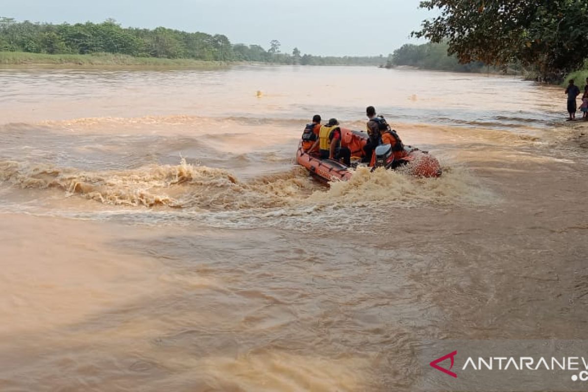 Basarnas Jambi cari bocah yang hilang di Sungai Batang Asai