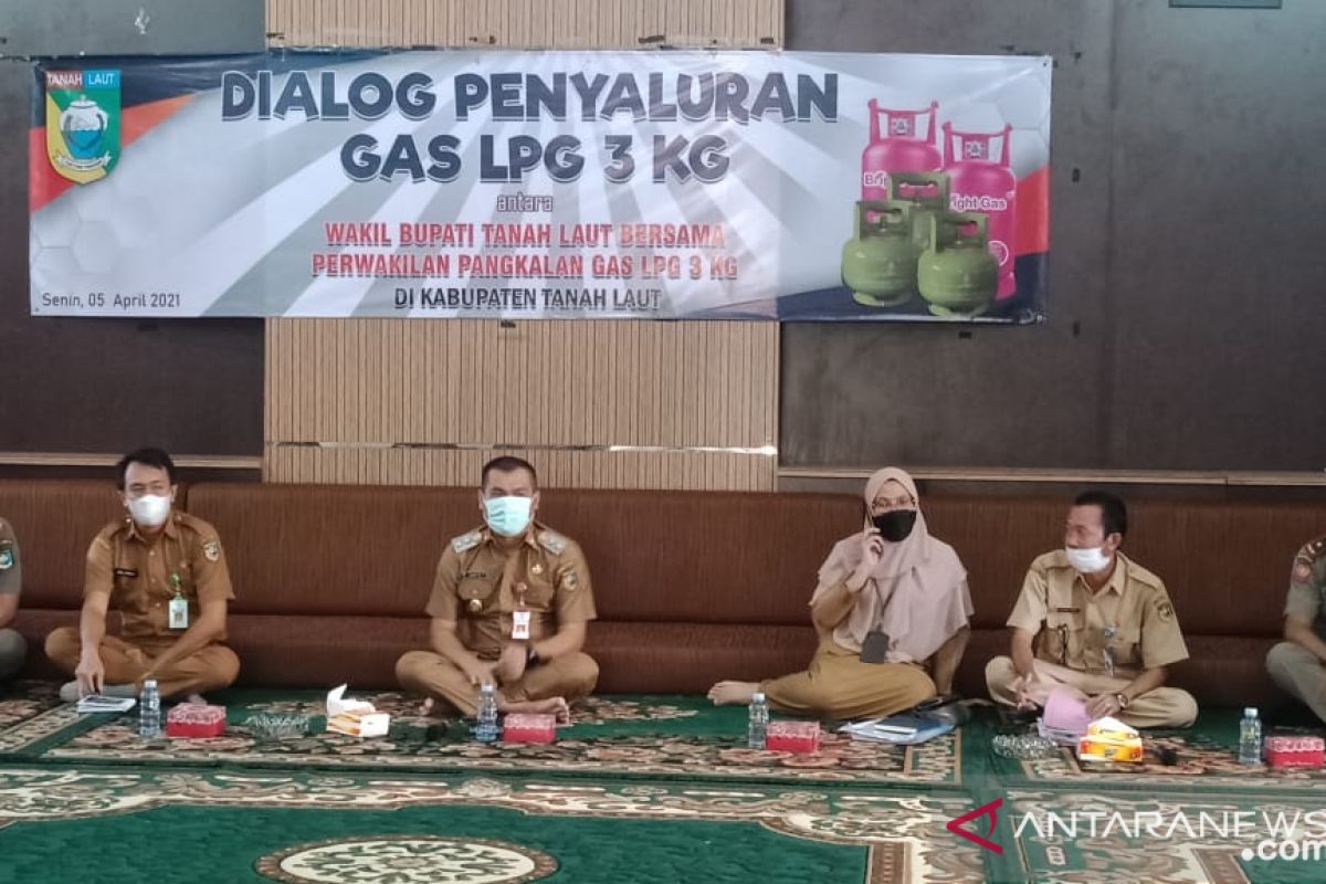 Wabup : Penerima gas LPG 3 kilogram berdasarkan kartu keluarga