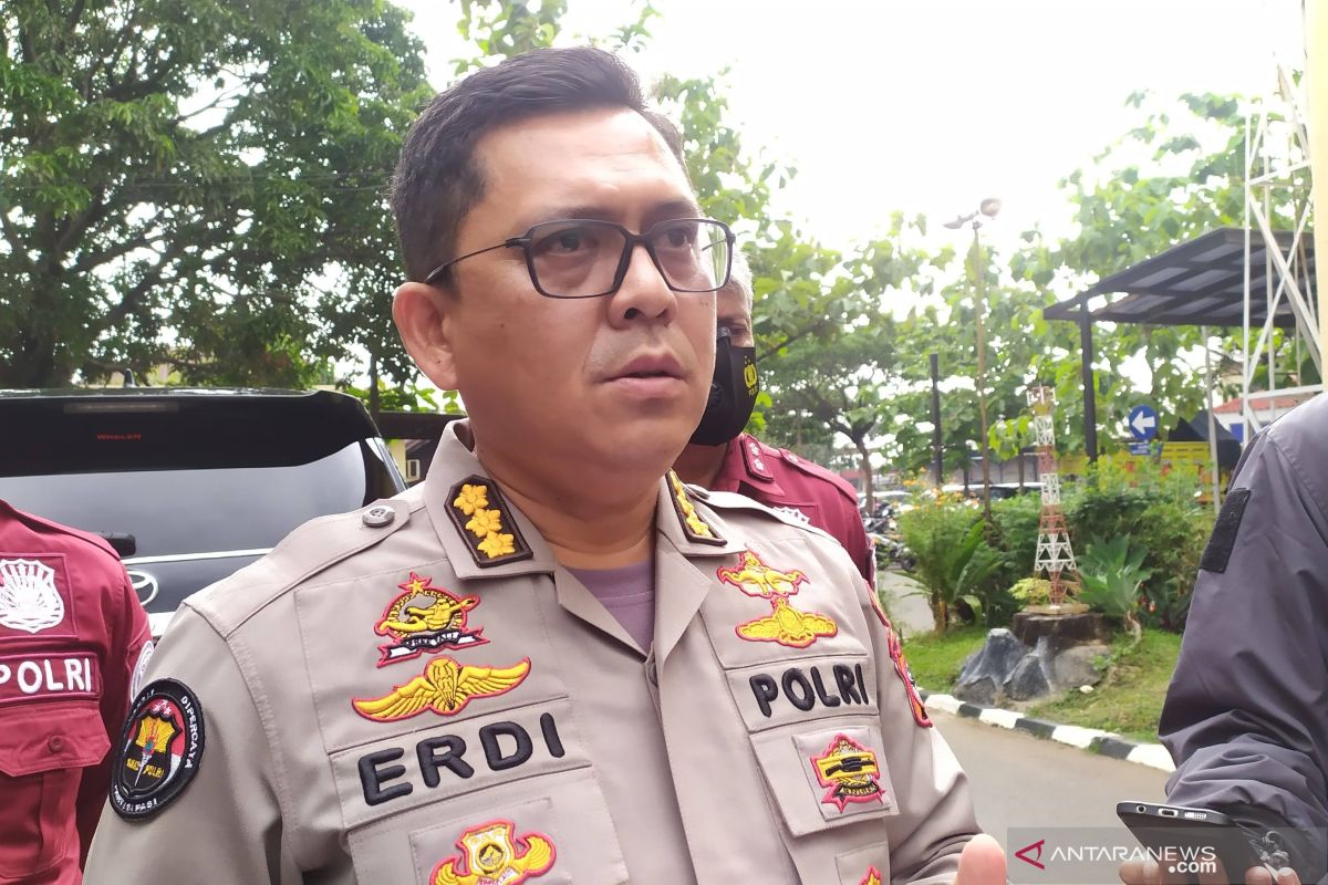 Polisi periksa lima orang terkait kebakaran Kilang Balongan