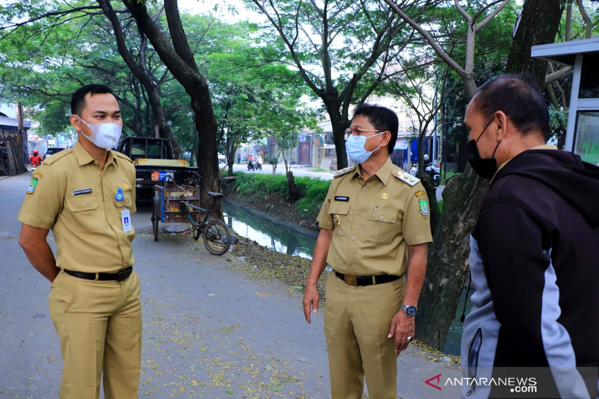 Antisipasi pohon tumbang, Pemkot Tangerang gelar pemeriksaan