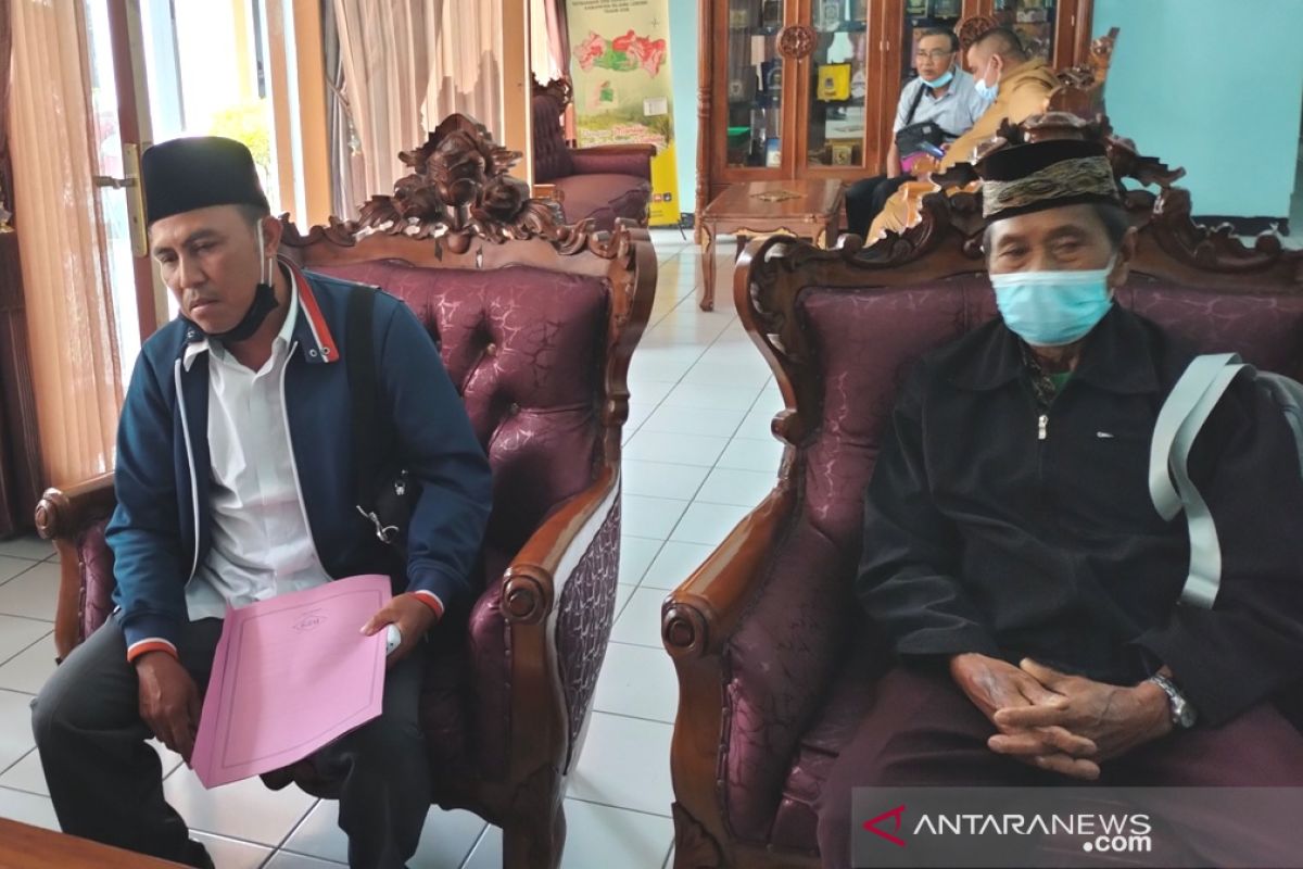 Warga Desa Belumai tuntut pengusutan dugaan korupsi DD