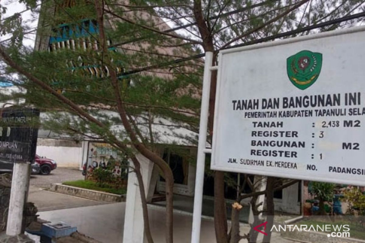 DPRD Kota Padangsidimpuan numpang kerja di aset Pemkab Tapsel