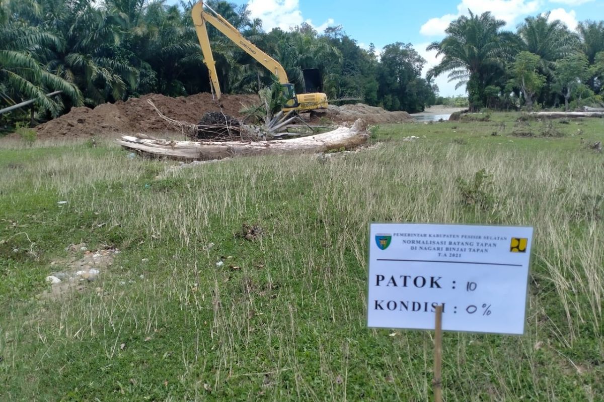 Wabup memperkirakan normalisasi Sungai Batang Tapan butuh anggaran sebesar ini