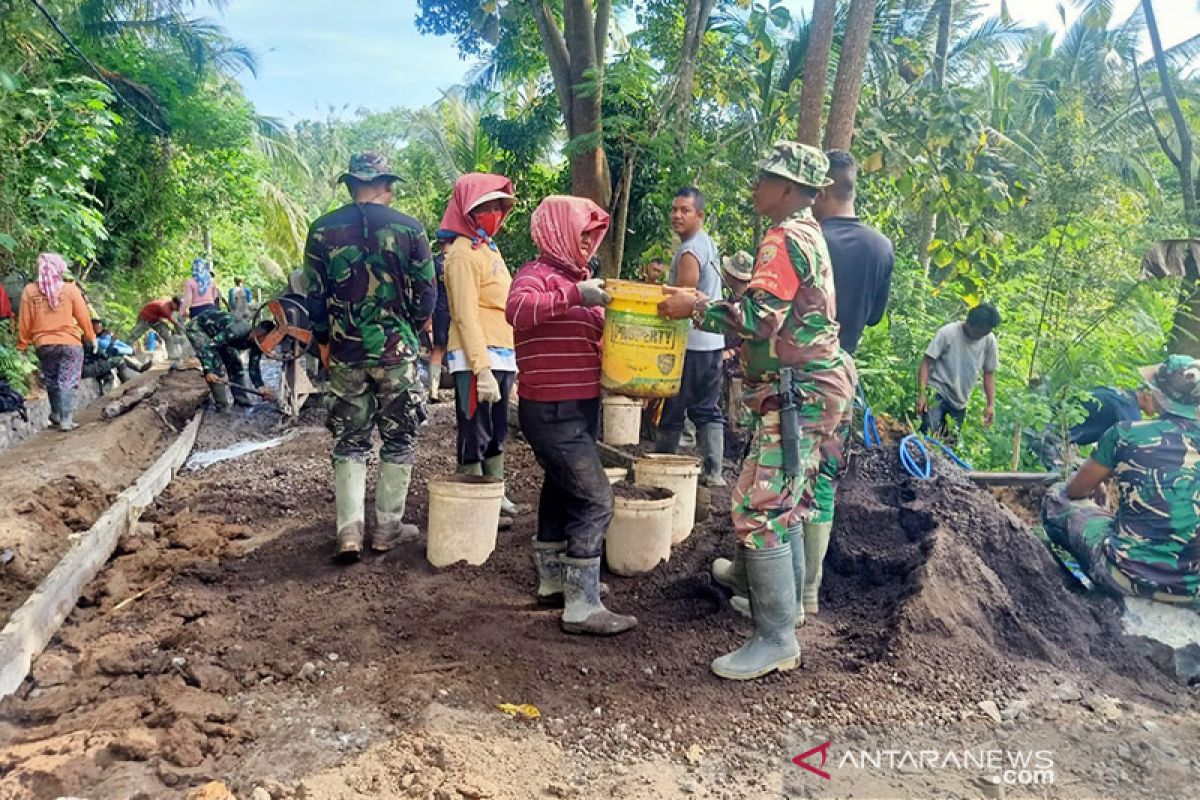 TNI Masuk Desa tuntaskan tugas negara meski dalam belenggu COVID-19