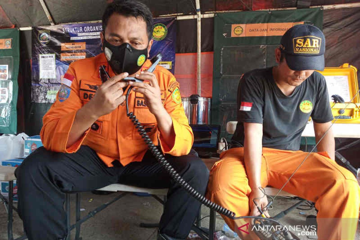 Tim SAR sisir lokasi tabrakan kapal di Indramayu untuk temukan 14 kru