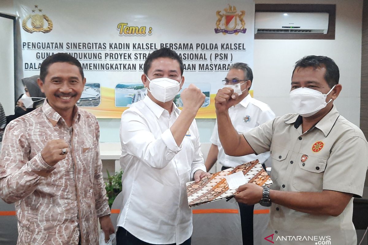 S Kalimantan Police, Kadin work together to oversee national strategic project