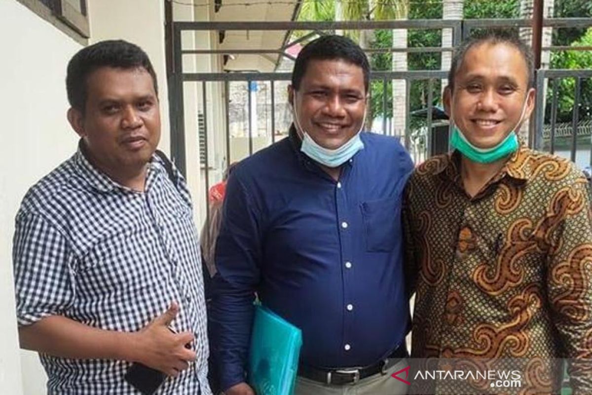 Hakim PN Kendari kabulkan gugatan Ali Said dan Muhamad Lutfi