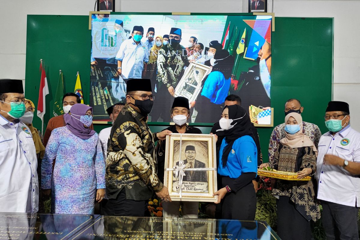 Kemarin, TNI AU kirim bantuan bencana Flores hingga doa lintas agama