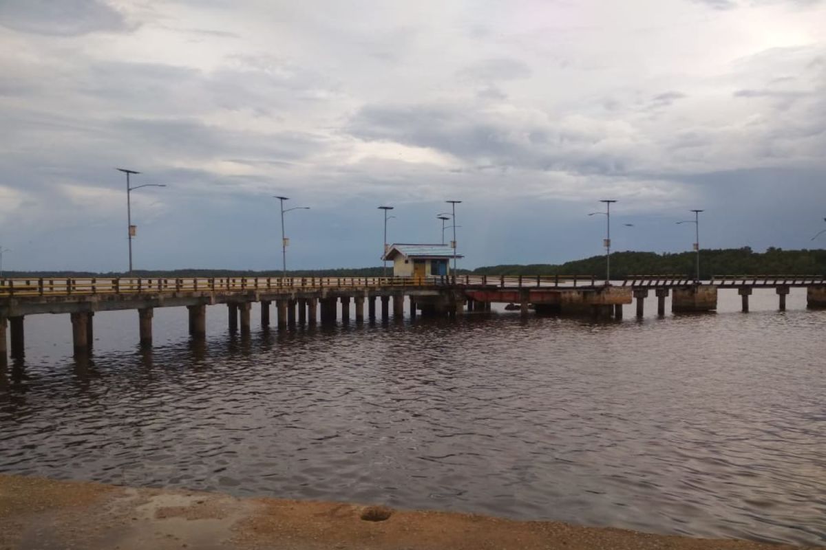 Kejaksaan tinjau potensi kerugian negara  pelabuhan penyeberangan Teluk Batang