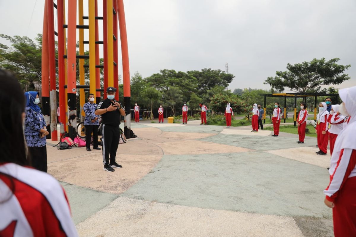 Pemkot Madiun uji coba pembelajaran tatap muka berkonsep luar kelas