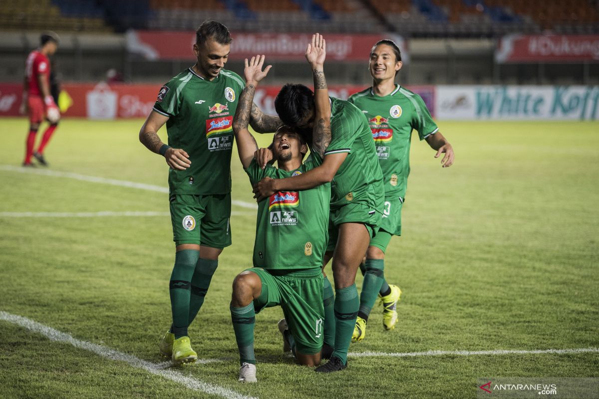 LIB pastikan Persib versus Persebaya digelar di Sleman