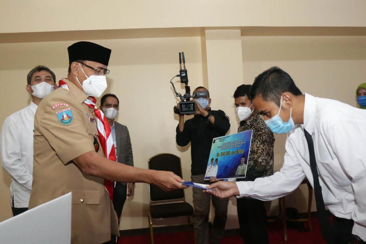 Banten salurkan insentif untuk guru dan tenaga kependidikan swasta