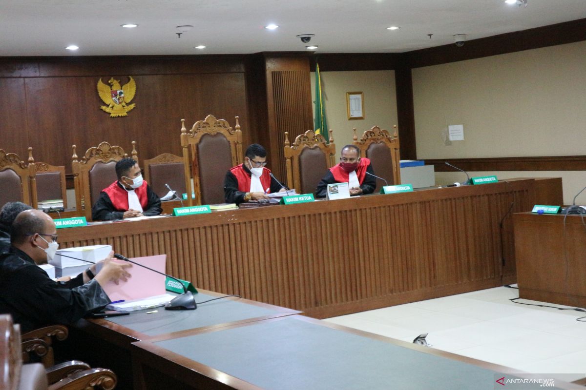 Jaksa rincikan uang suap Edhy Prabowo termasuk sewa apartemen stafsus dan beli mobil