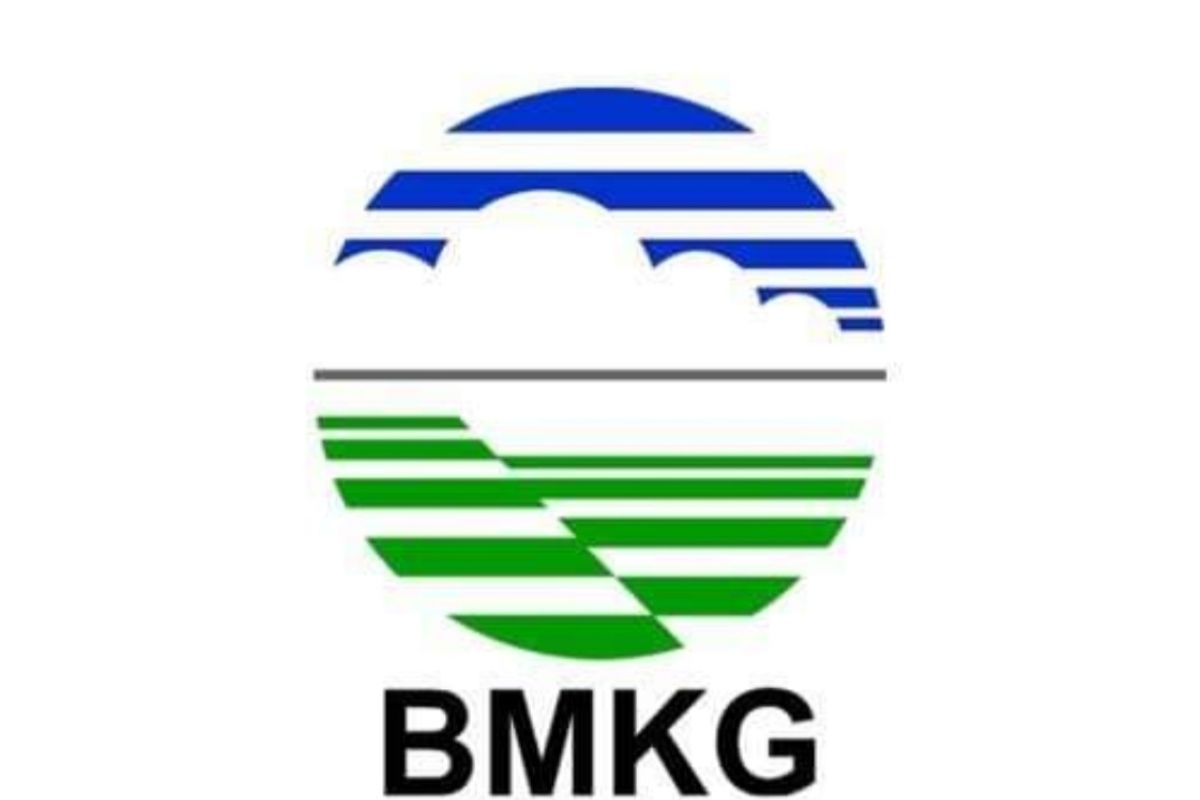 BMKG sebut informasi adanya tsunami di NTT tidak benar