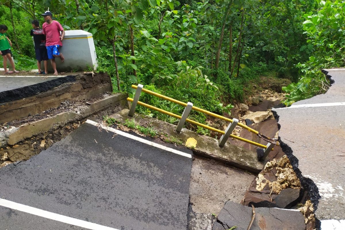 BPBD Gunung Kidul: Puluhan unit sistem peringatan dini longsor rusak
