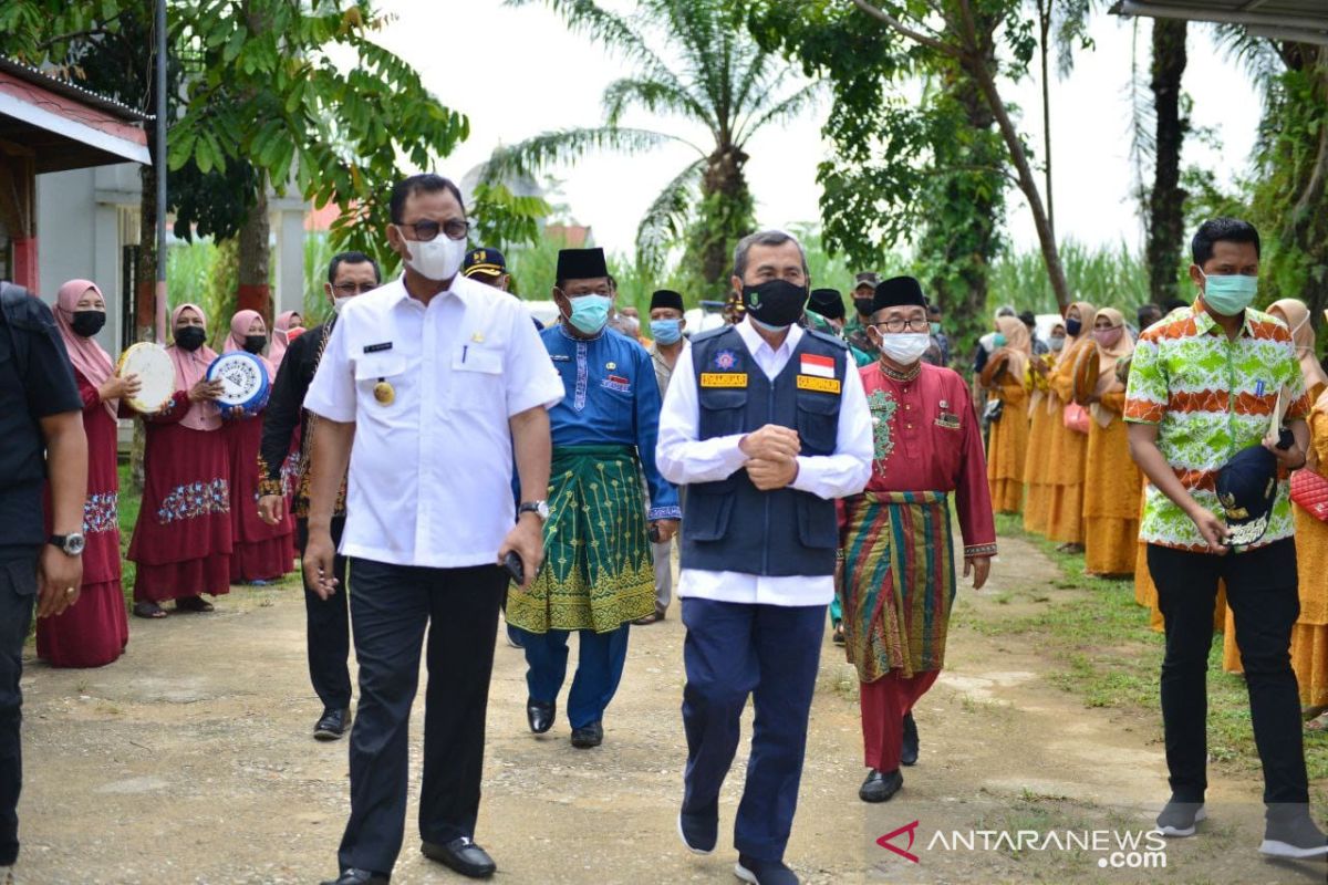 Menanti terwujudnya jalan Sinoboi-Dumai