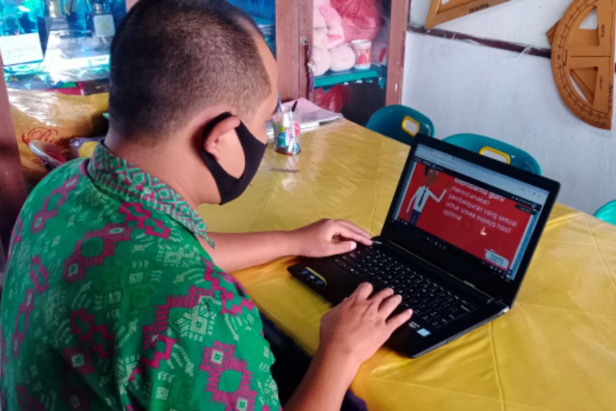 Tanoto Foundation luncurkan e-PINTAR, pelatihan guru berbasis digital