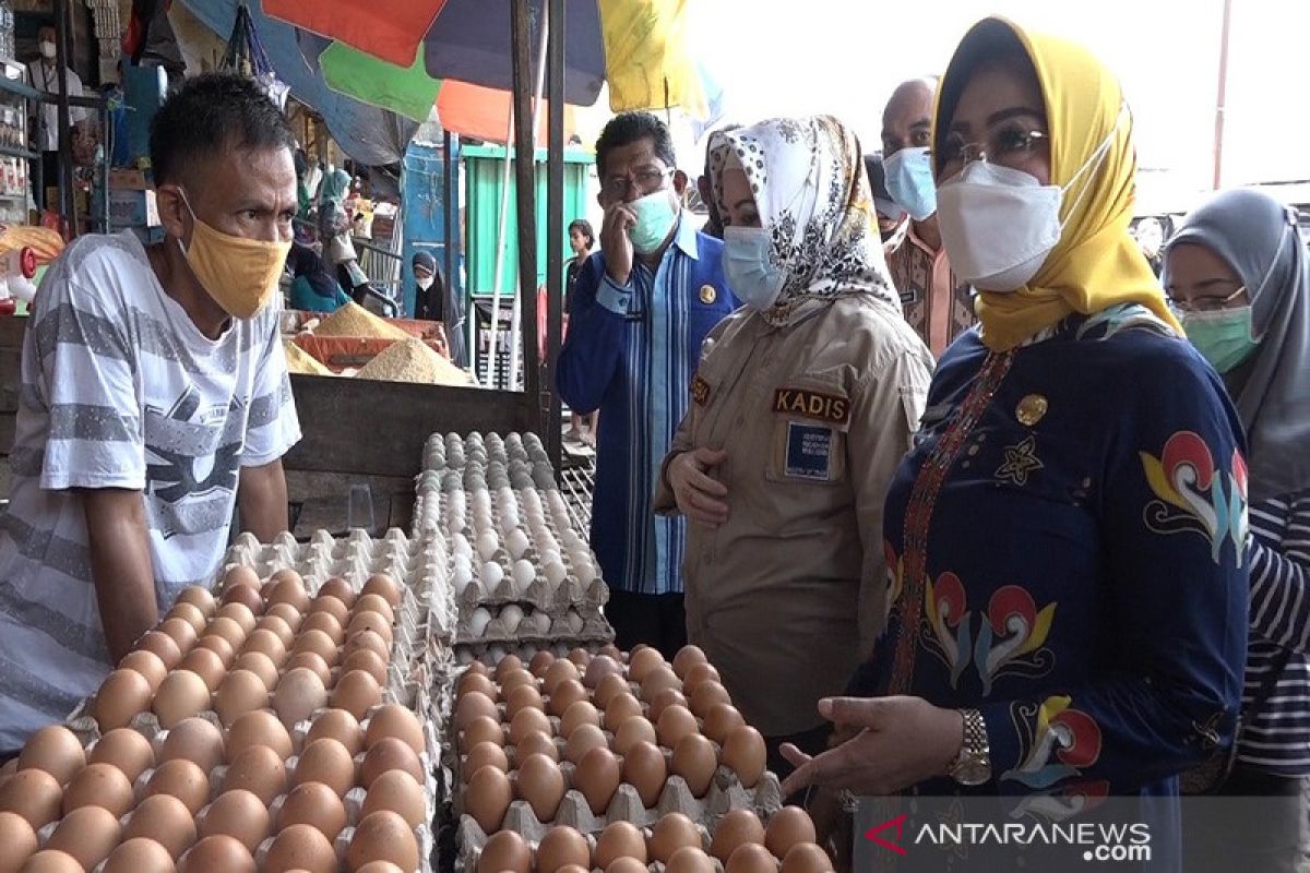 TPID Sultra pantau harga pangan di sejumlah pasar menjelang Ramadhan