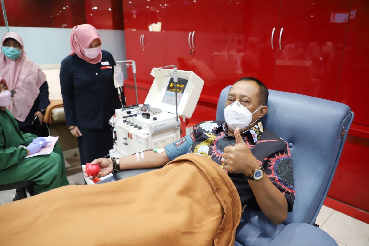 Wawali Armuji ajak warga Surabaya donorkan plasma konvalesen