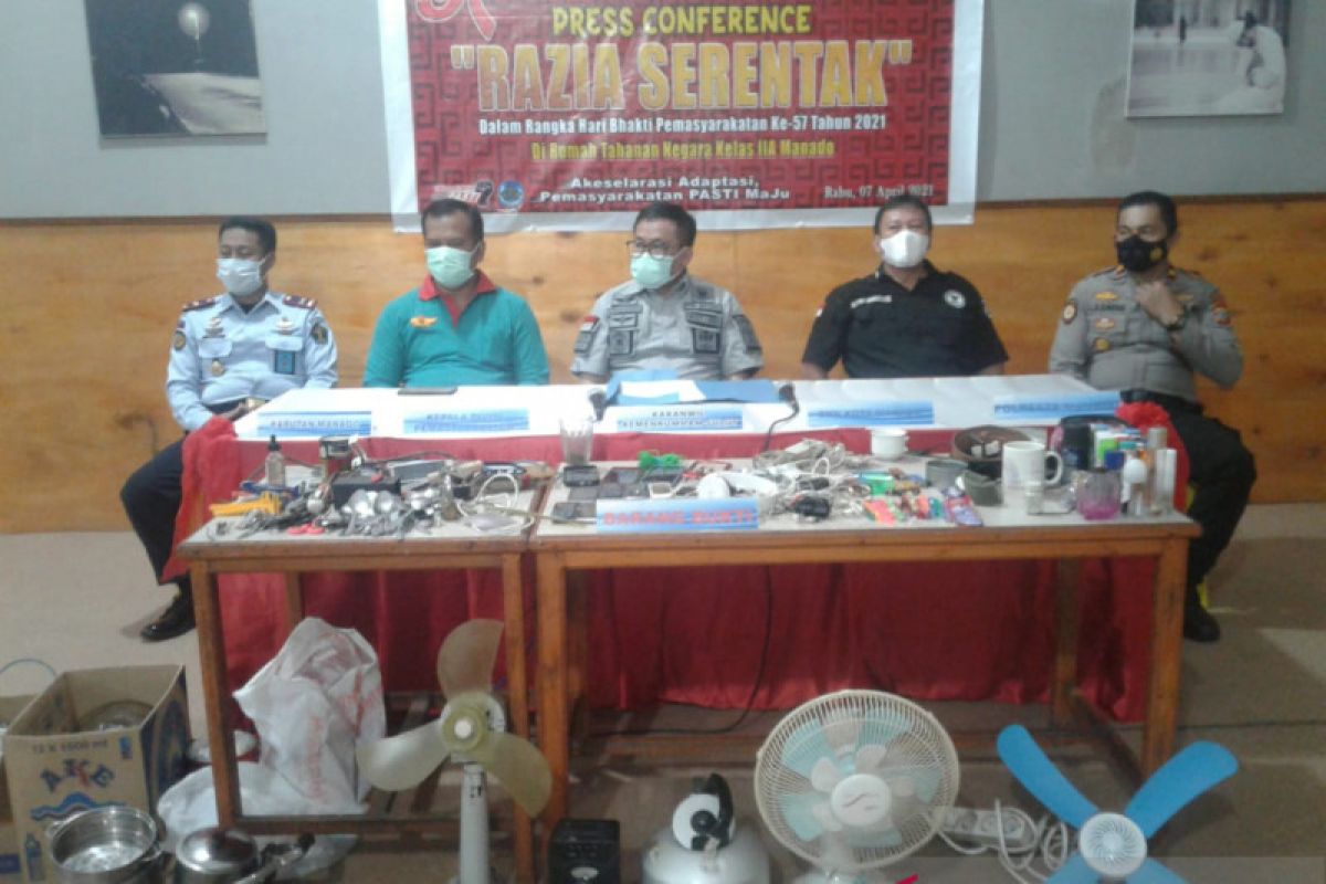 Petugas gabungan amankan barang terlarang warga binaan Rutan Manado