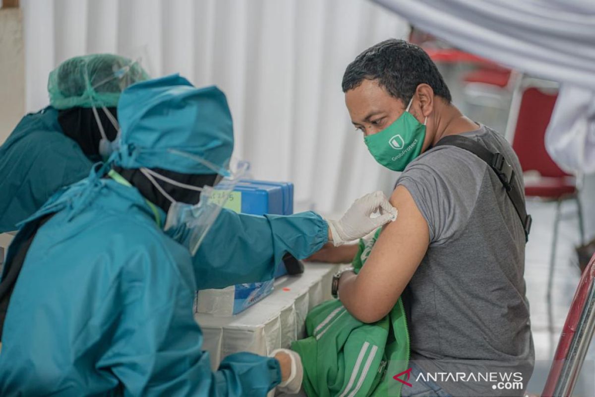 Grab dan Good Doctor hadirkan pusat vaksinasi di Samarinda