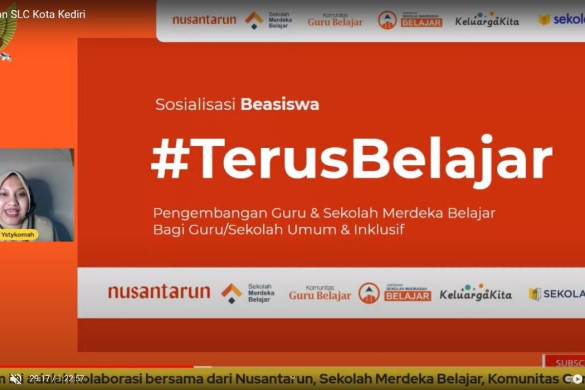 Sebanyak 50 sekolah di Kediri dapat program beasiswa #TerusBelajar