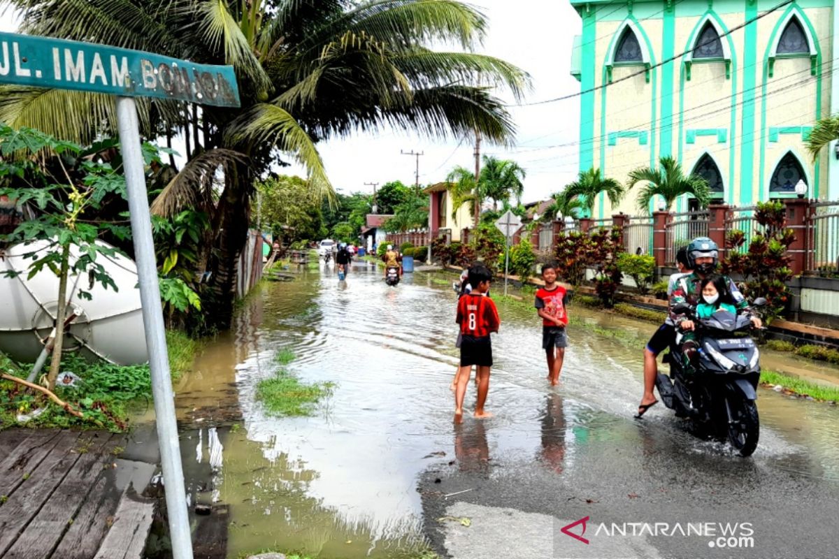 Beberapa lokasi di Tanjung Selor mulai tergenang banjir