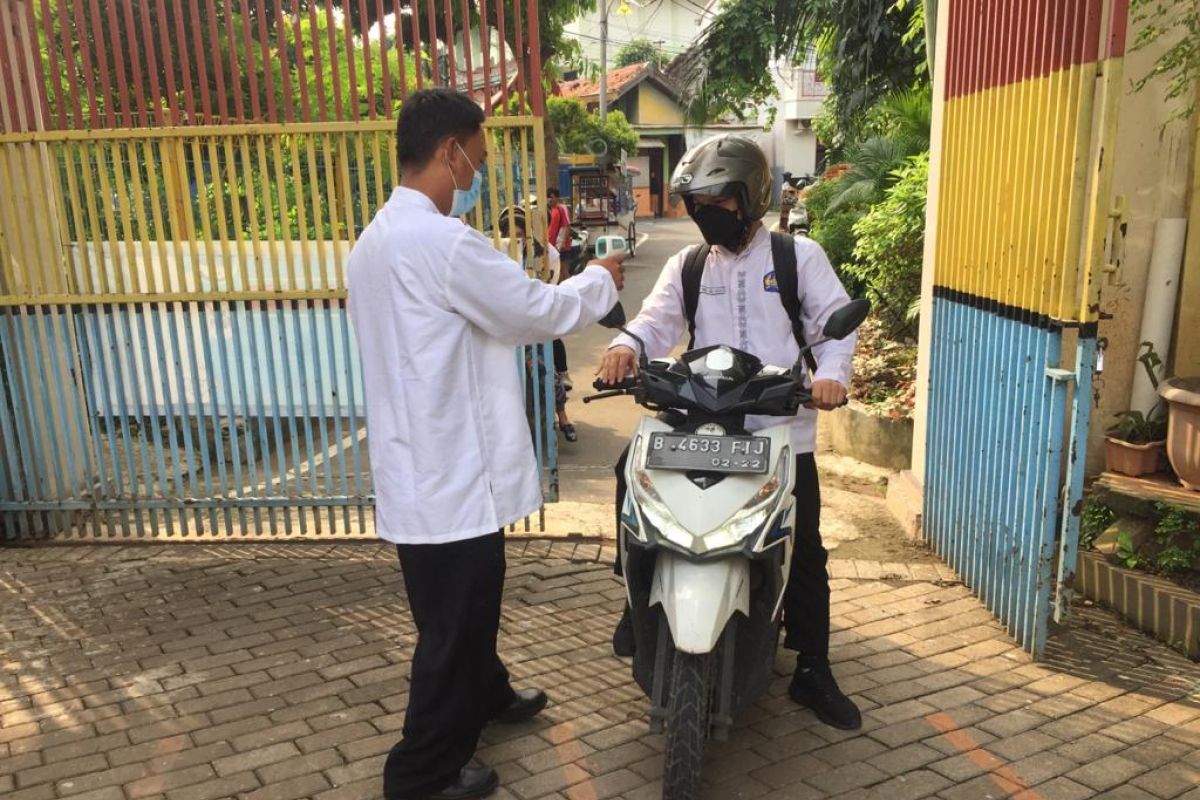 SMKN 2 Jakarta perketat prokes sekolah tatap muka