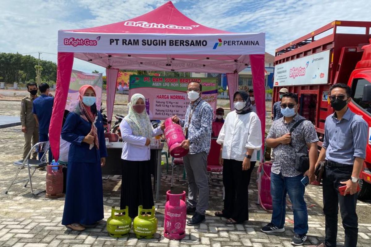 Pertamina dan Pemkab Mesuji gelar tukar tabung elpiji 3 kg ke Bright Gas