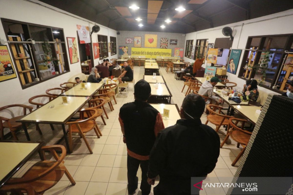 Pemkot Bandung perpanjang waktu operasional restoran saat Ramadhan