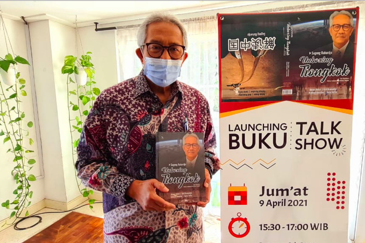 "Unboxing Tiongkok" menyibak China dari perspektif keindonesiaan