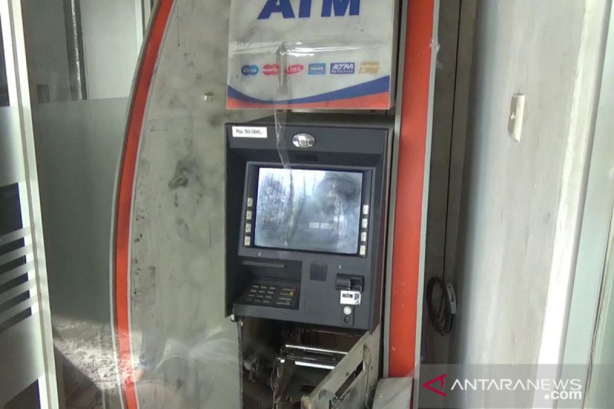 ATM di Arizona Jambi dibobol pencuri