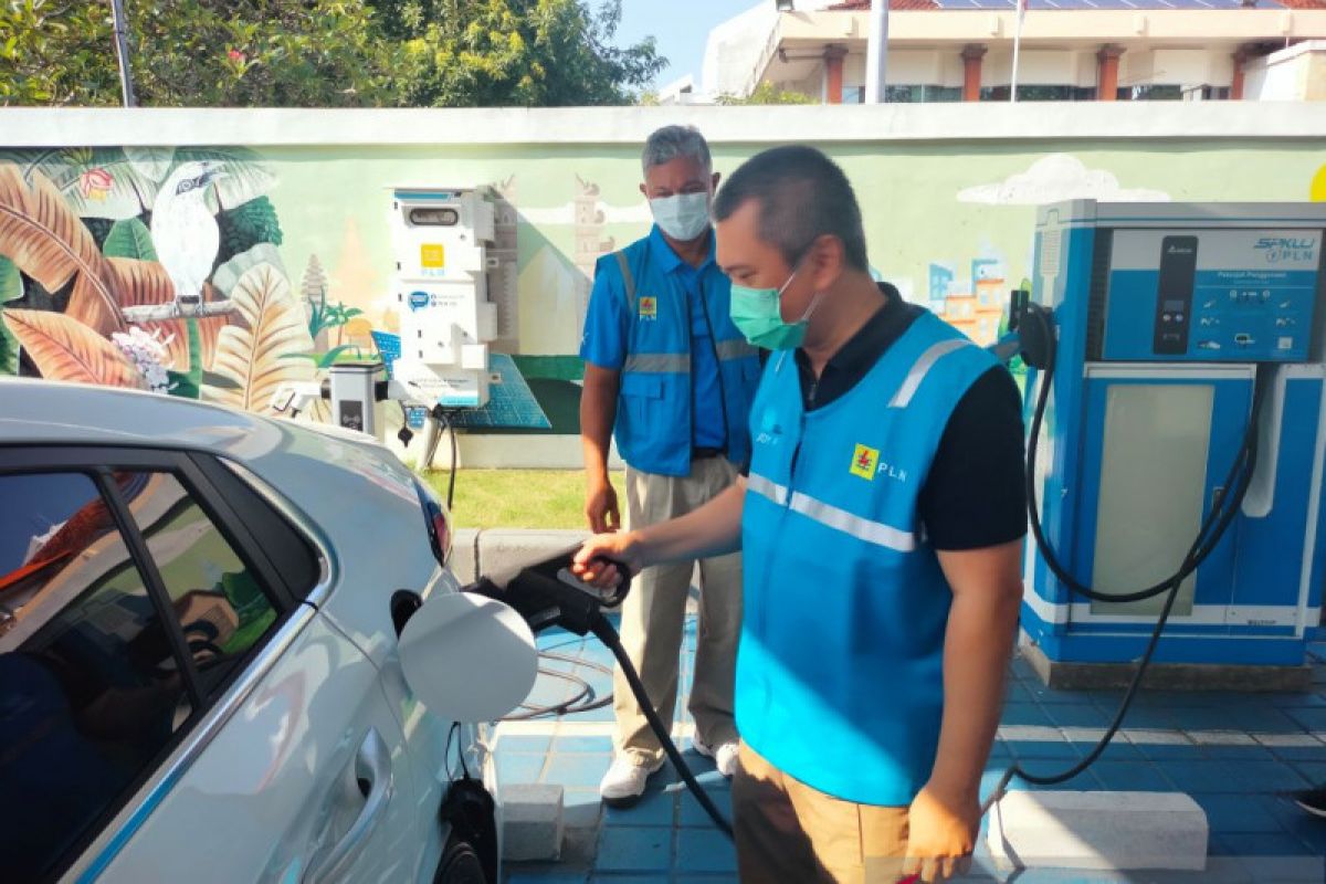 PLN bangun SPKLU di Bali mudahkan isi daya mobil listrik