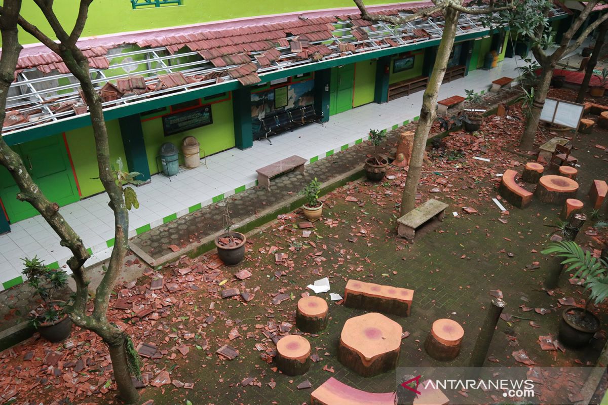 Kabupaten Malang tetapkan status tanggap darurat bencana gempa