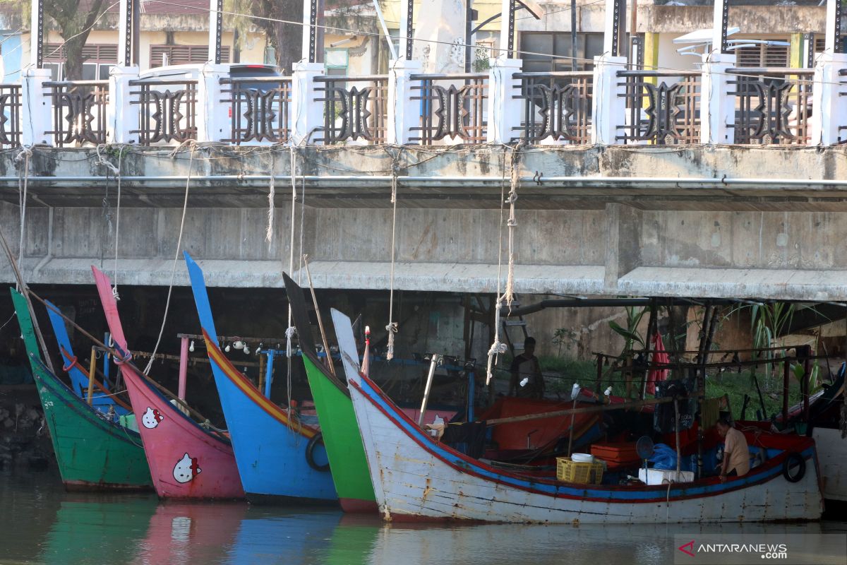 Thai authorities detain 34 Acehnese fishermen: Panglima Laot