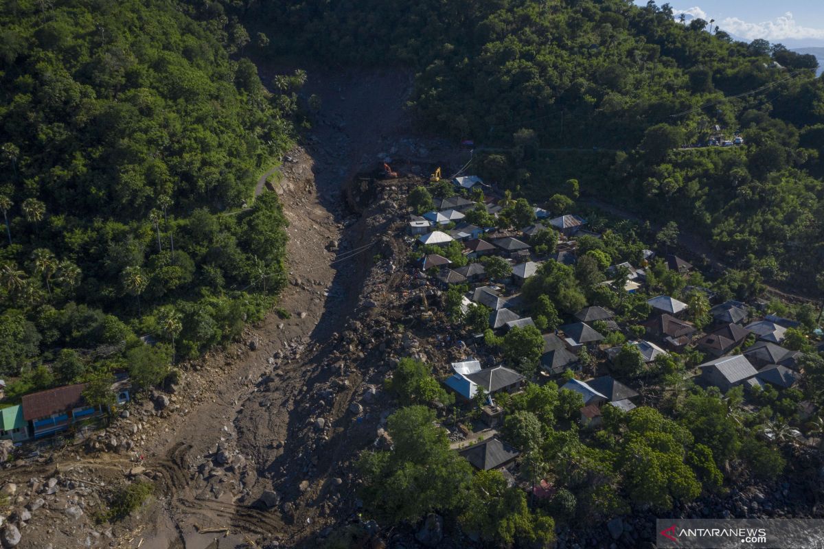 Uni Eropa salurkan Rp 3,4 miliar bantu korban banjir dan siklon NTT