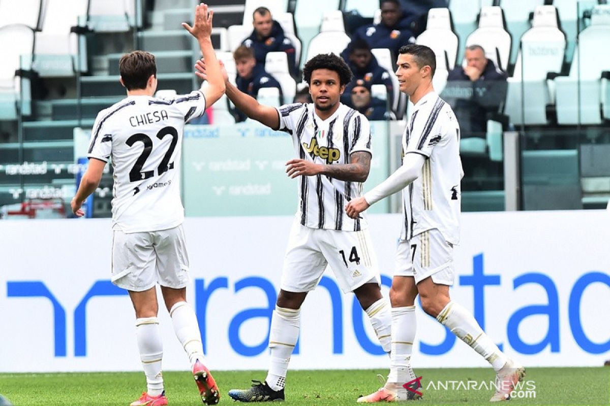 Kalahkan Genoa, Juventus masih jaga harapan juara