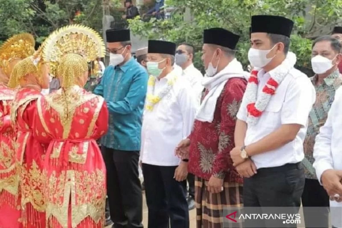 Wakil wali Kota Solok resmikan Masjid Darianis Yatim SMP Negeri 1 Kota Solok