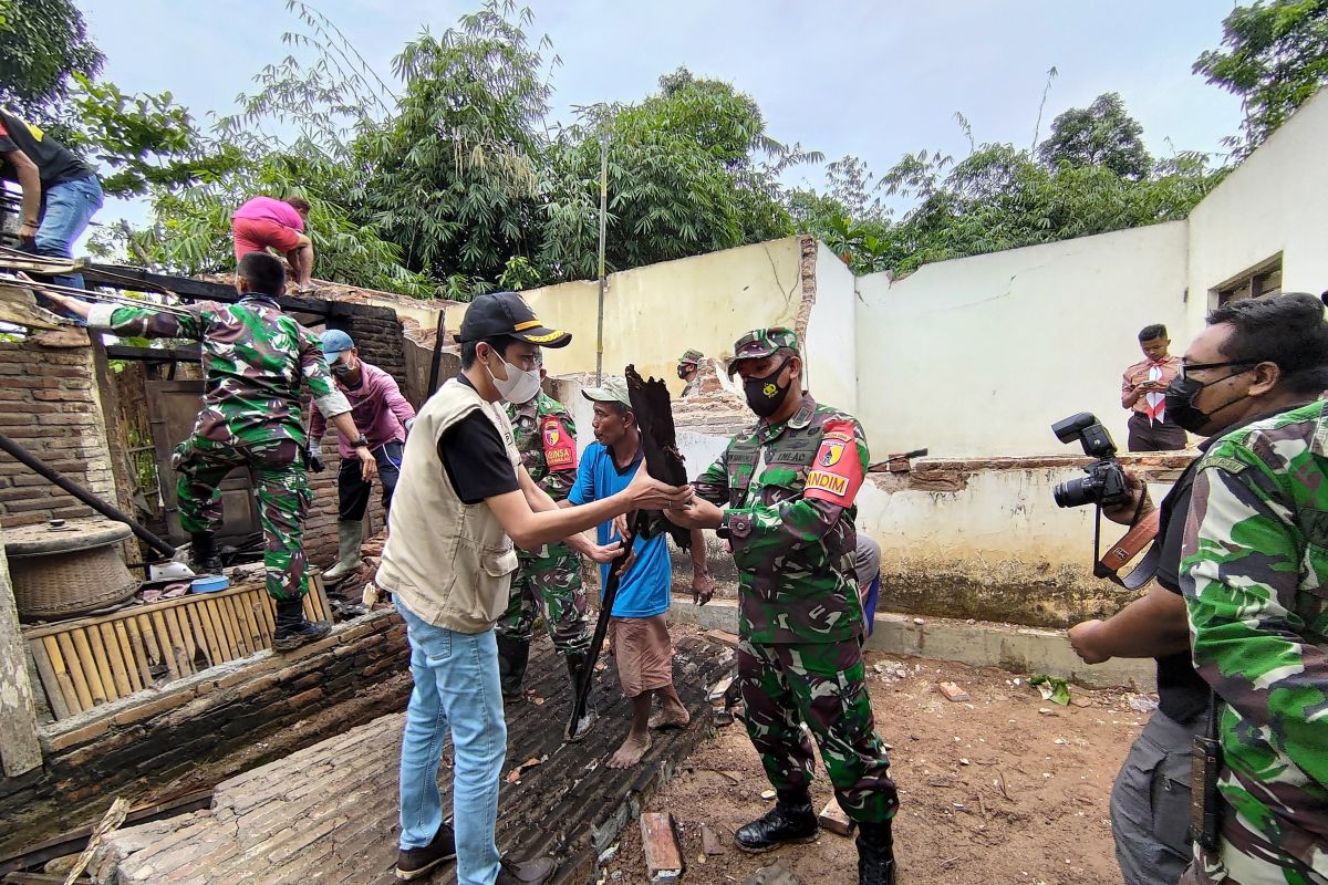 Bangunan rusak terdampak gempa Malang di Trenggalek terus bertambah