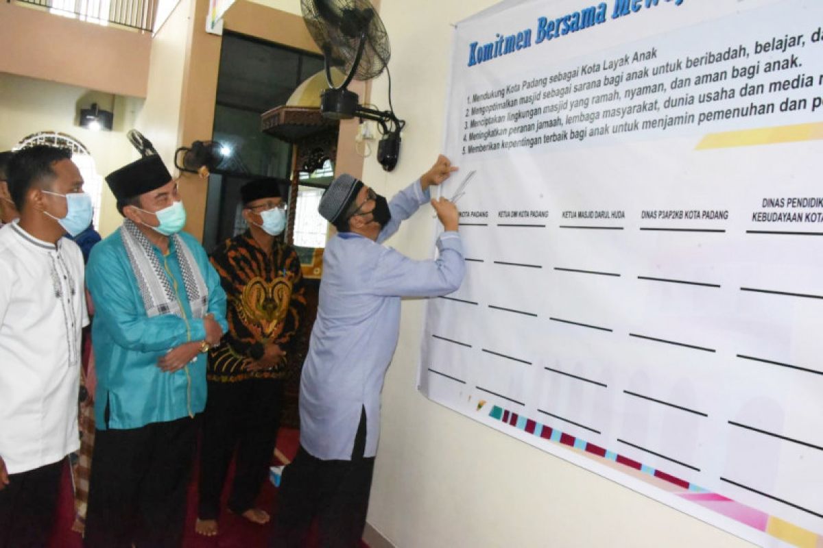 Masjid Darul Huda Padang ditetapkan sebagai masjid ramah anak